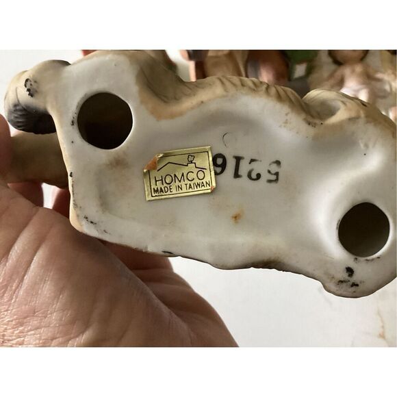 Homco Porcelain Bisque Nativity Complete Set 9 Pieces Vintage #5216 - Picture 5 of 6